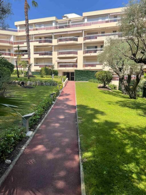 Elegant Appartement 2Pieces Piscinevue Mer Parking Vallauris Exterior foto